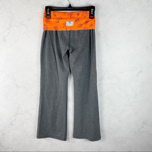 [Nike] Grey Yoga Pants - Picture 3 of 4